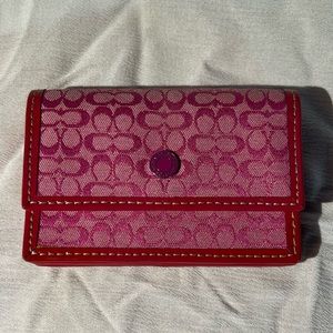 Coach vintage pink wallet